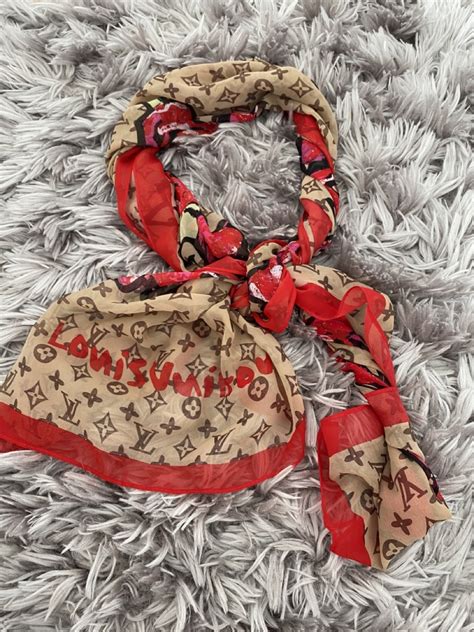 apaszka louis vuitton